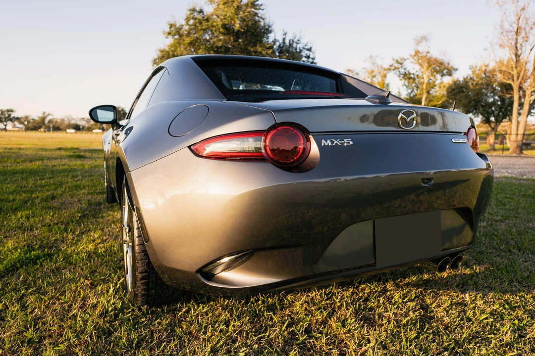 2021 Mazda ND MX-5 Miata - Image 19 of 31