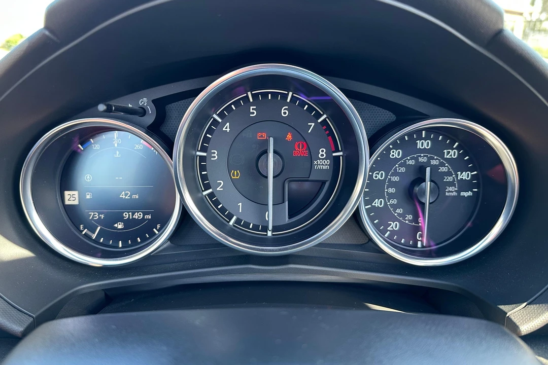 2021 Mazda ND MX-5 Miata - Image 27 of 31