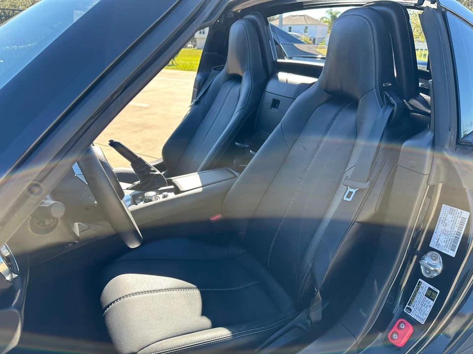 2021 Mazda ND MX-5 Miata - Image 28 of 31