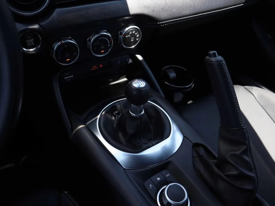 2021 Mazda ND MX-5 Miata - Image 10 of 20