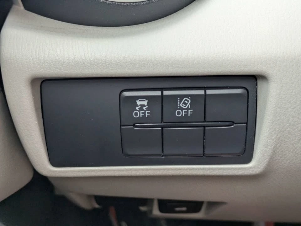 2021 Mazda ND MX-5 Miata - Image 13 of 20
