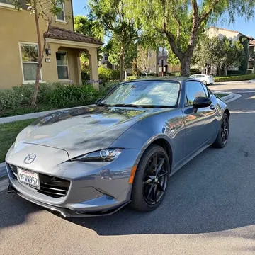 2021 Mazda MX-5 Miata RF Hardtop Convertible