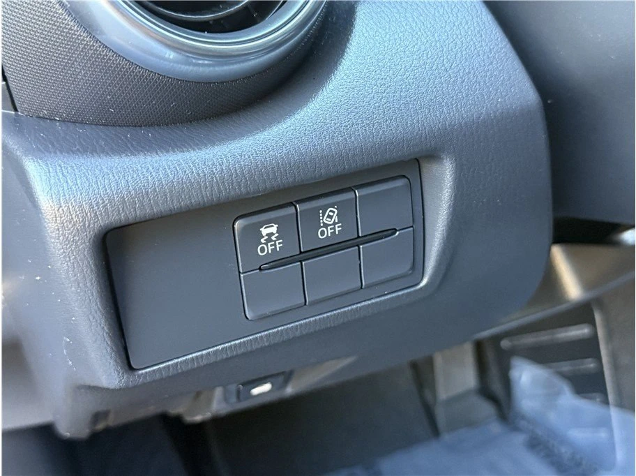 2021 Mazda ND MX-5 Miata - Image 11 of 20