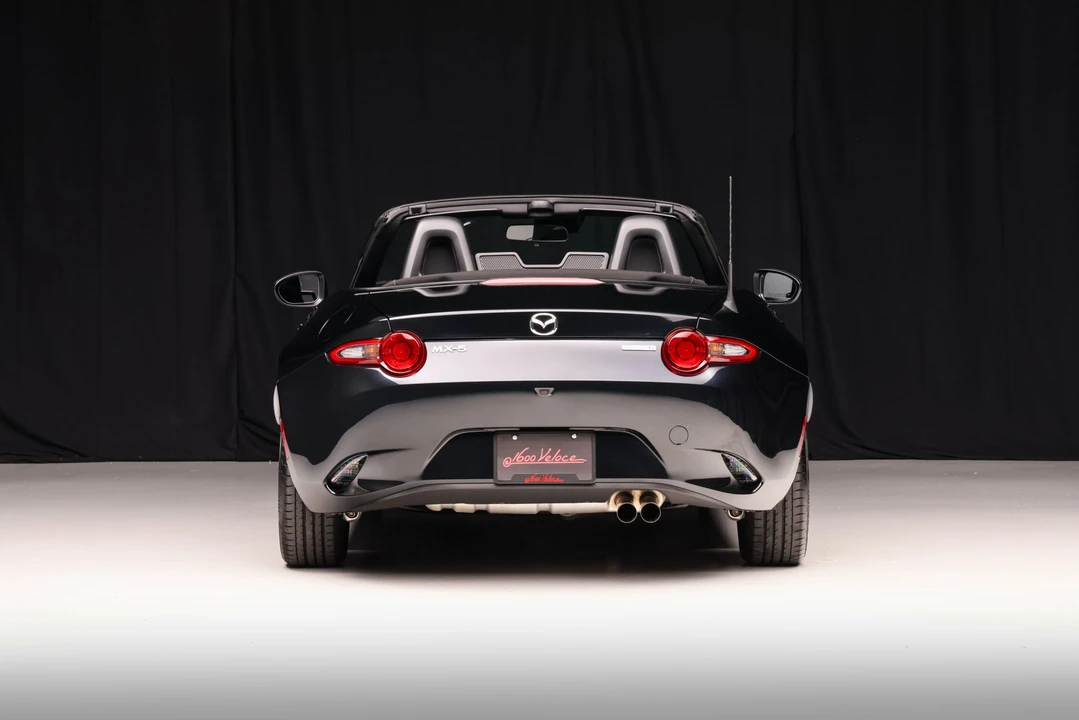 2021 Mazda ND MX-5 Miata - Image 13 of 31