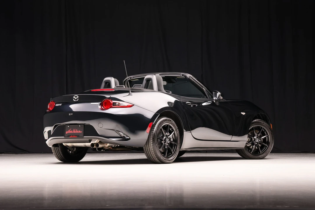 2021 Mazda ND MX-5 Miata - Image 18 of 31