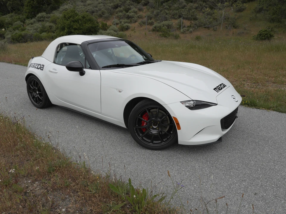 2021 Mazda ND MX-5 Miata - Image 21 of 31