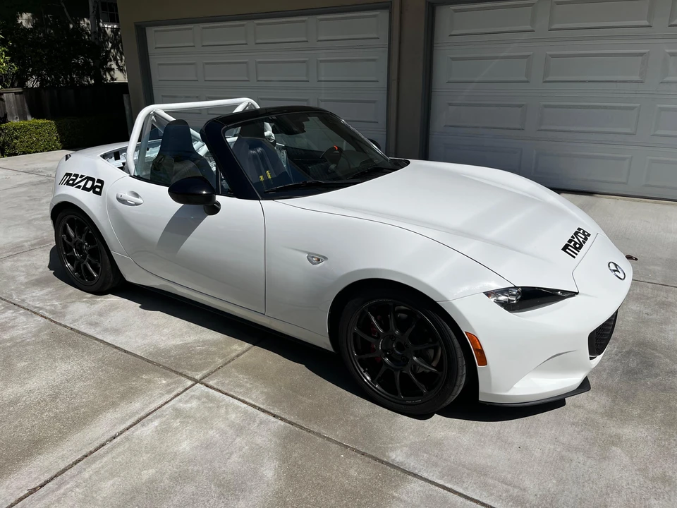2021 Mazda ND MX-5 Miata - Image 8 of 31