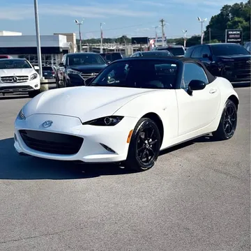2021 Mazda MX-5 Sport