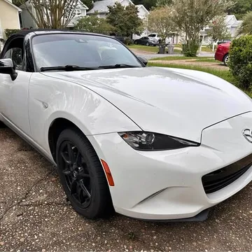 2021 Mazda MX-5 Sport Convertible 2D