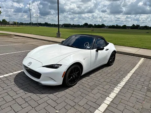 2021 Mazda MX-5 Sport Convertible 2D