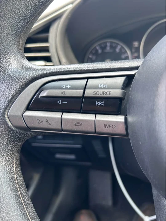 2021 Mazda Mazda 3 4th Gen - Image 13 of 17