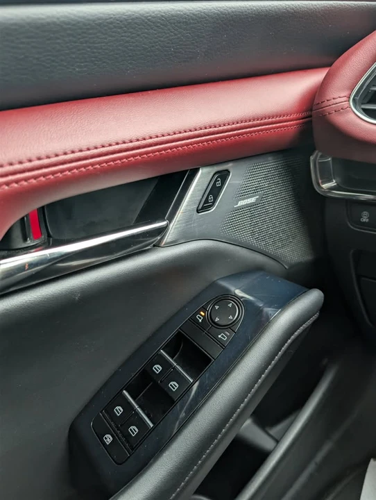 2021 Mazda Mazda 3 4th Gen - Image 8 of 17