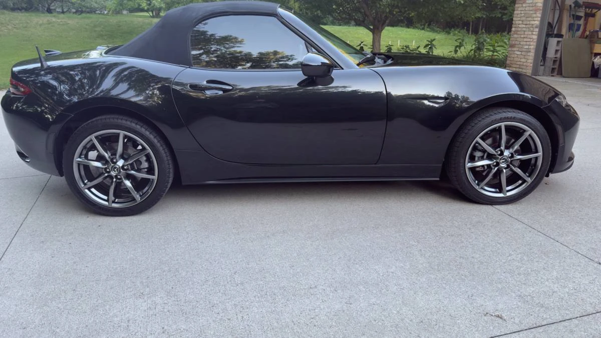 2021 Mazda ND MX-5 Miata - Image 16 of 20