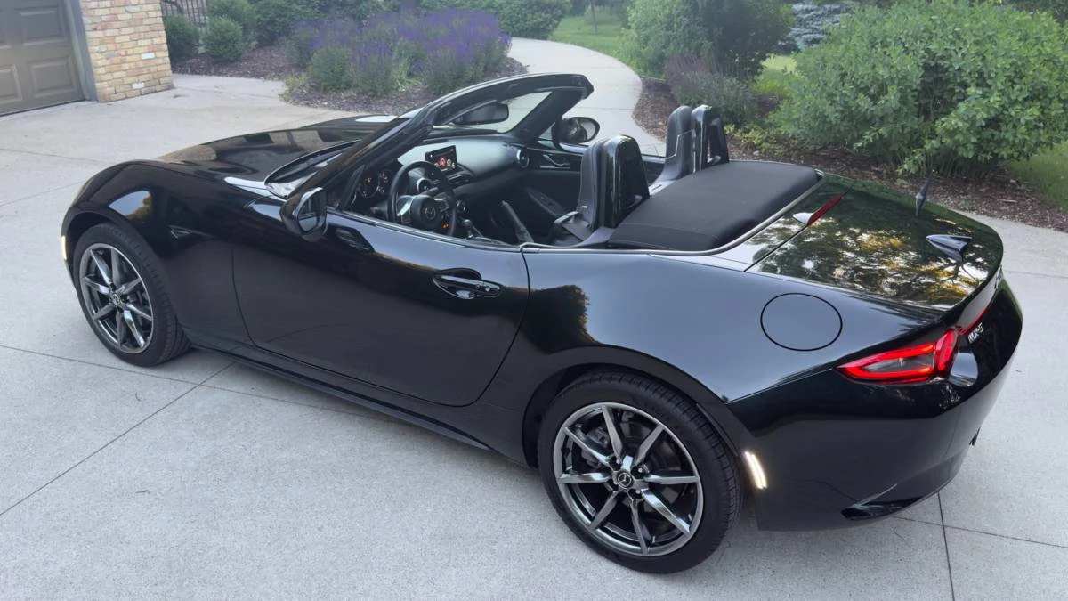 2021 Mazda ND MX-5 Miata - Image 9 of 20
