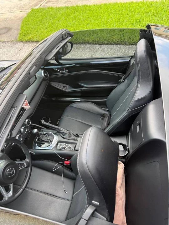 2021 Mazda ND MX-5 Miata - Image 11 of 15