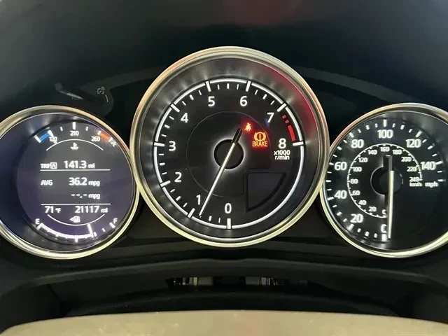 2021 Mazda ND MX-5 Miata - Image 14 of 18