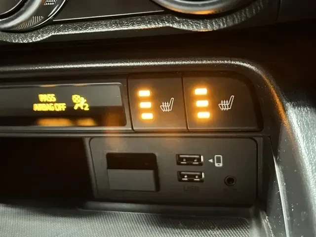 2021 Mazda ND MX-5 Miata - Image 17 of 18