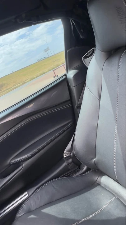 2021 Mazda ND MX-5 Miata - Image 12 of 13