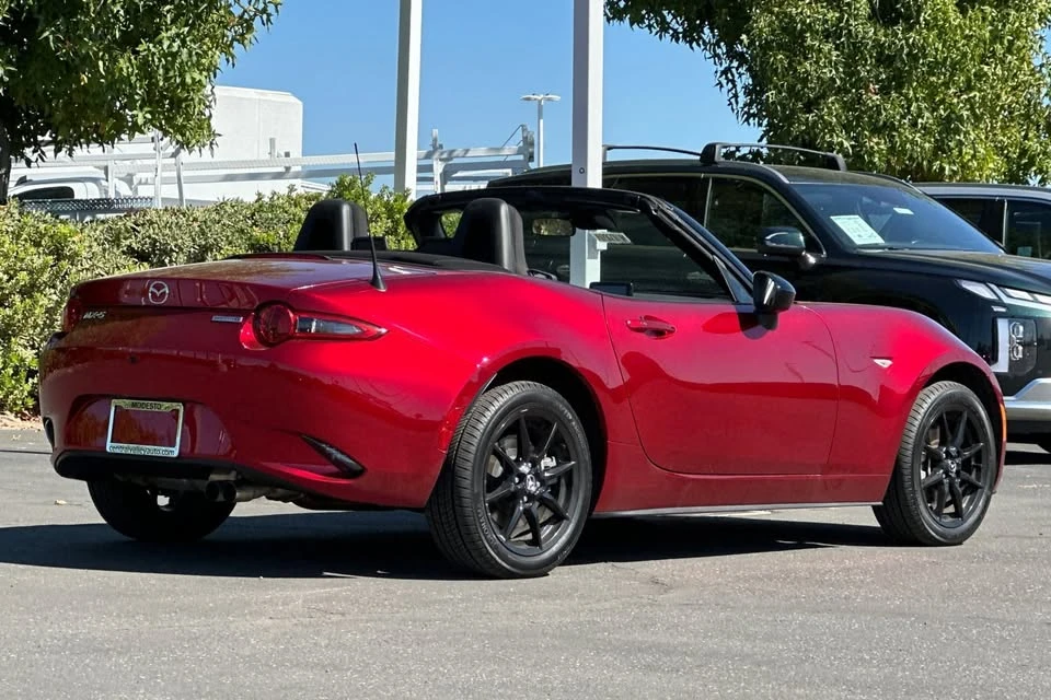 2021 Mazda ND MX-5 Miata - Image 8 of 13
