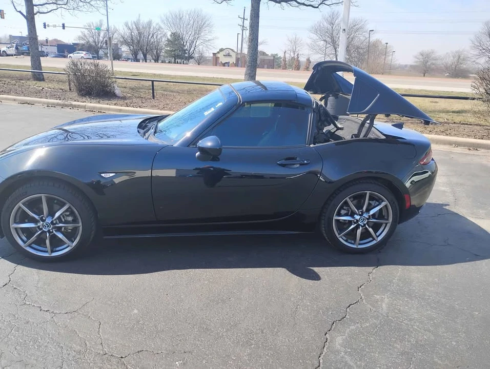 2021 Mazda ND MX-5 Miata - Image 4 of 12