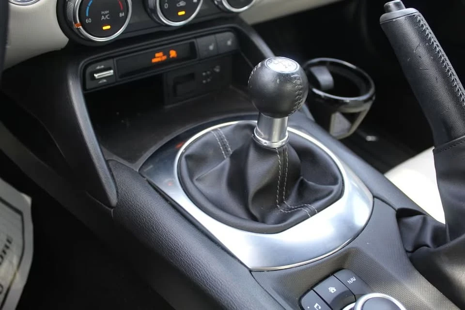 2021 Mazda ND MX-5 Miata - Image 10 of 13