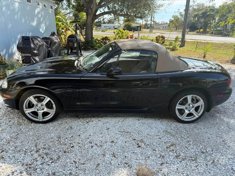 2021 Mazda ND MX-5 Miata - Image 9 of 9