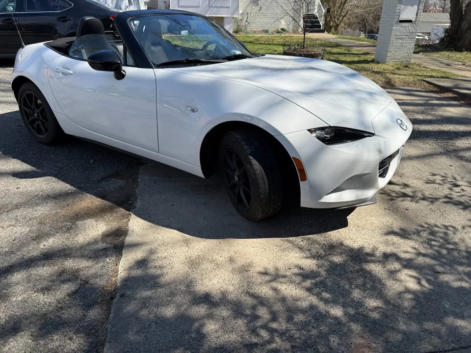 2021 Mazda ND MX-5 Miata - Image 9 of 12