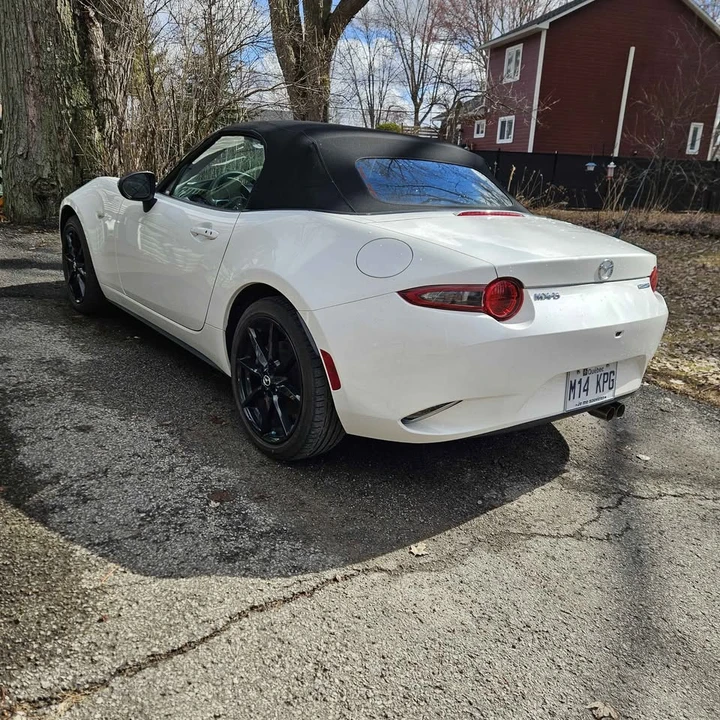 2021 Mazda ND MX-5 Miata - Image 4 of 8