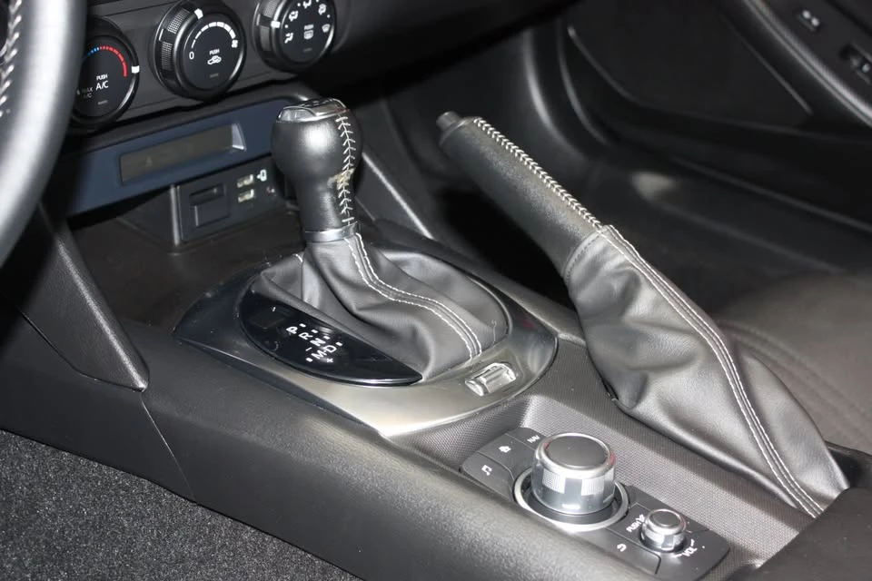 2021 Mazda ND MX-5 Miata - Image 10 of 12