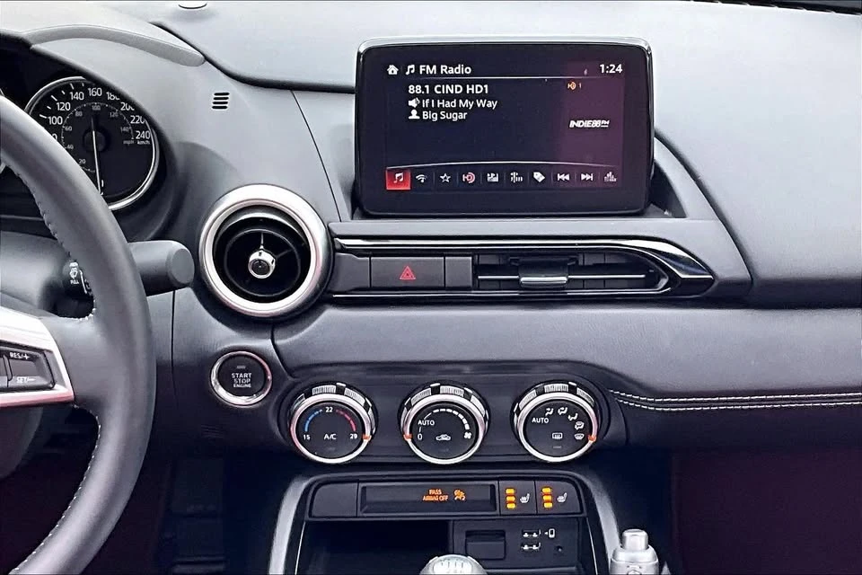 2021 Mazda ND MX-5 Miata - Image 11 of 19