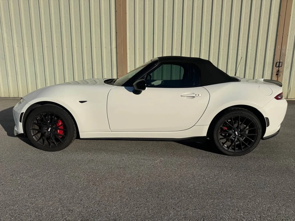 2021 Mazda ND MX-5 Miata - Image 17 of 19