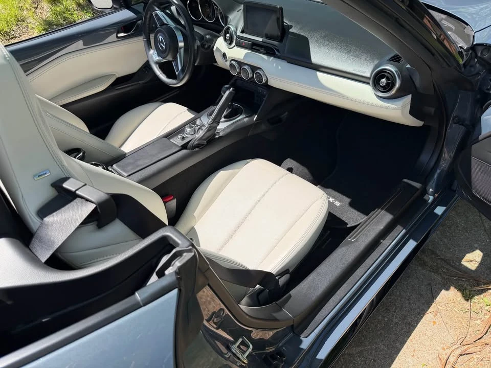 2021 Mazda ND MX-5 Miata - Image 9 of 17