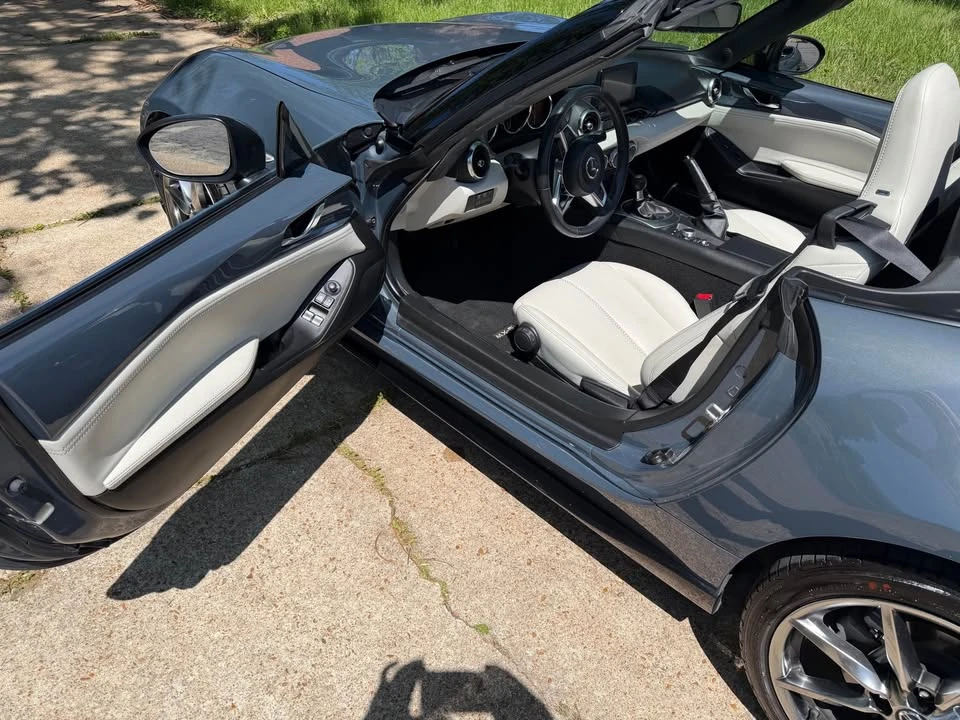 2021 Mazda ND MX-5 Miata - Image 10 of 17