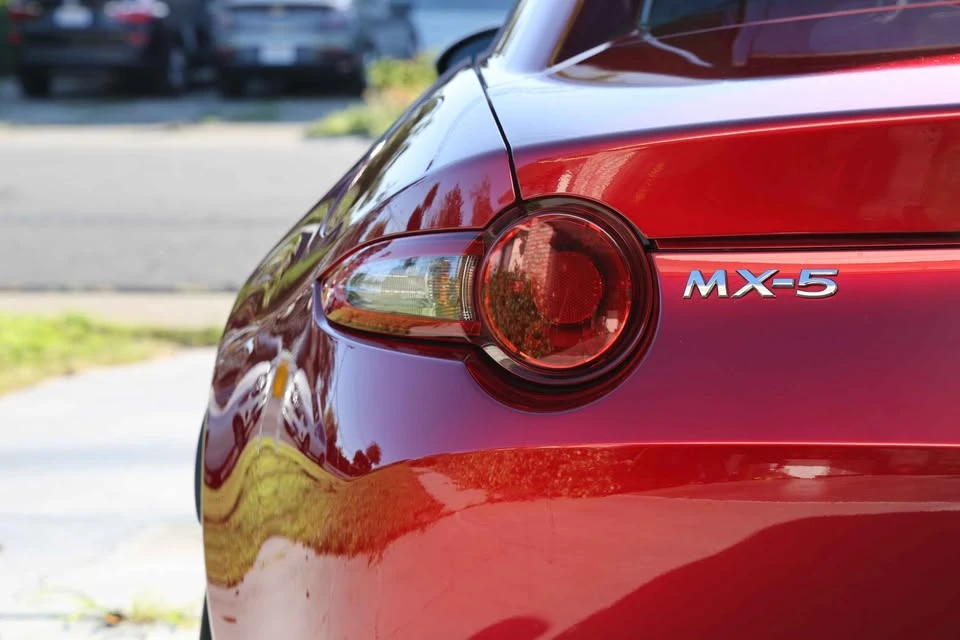 2021 Mazda ND MX-5 Miata - Image 14 of 20