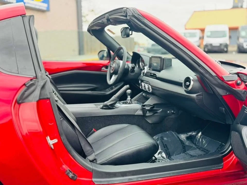 2021 Mazda ND MX-5 Miata - Image 11 of 15
