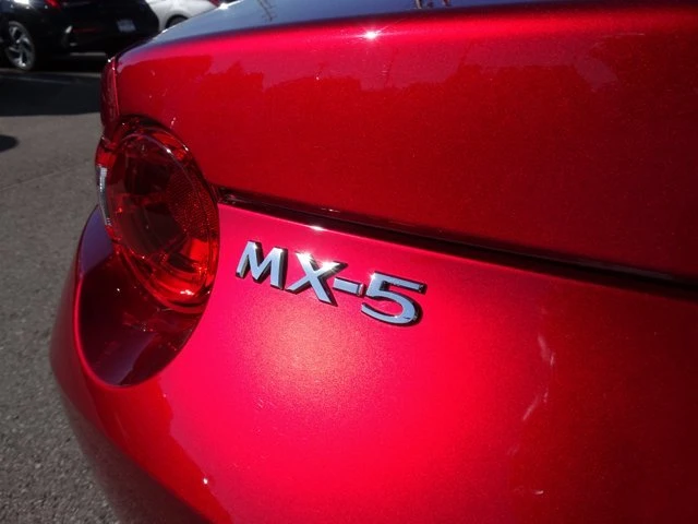 2021 Mazda ND MX-5 Miata - Image 15 of 20