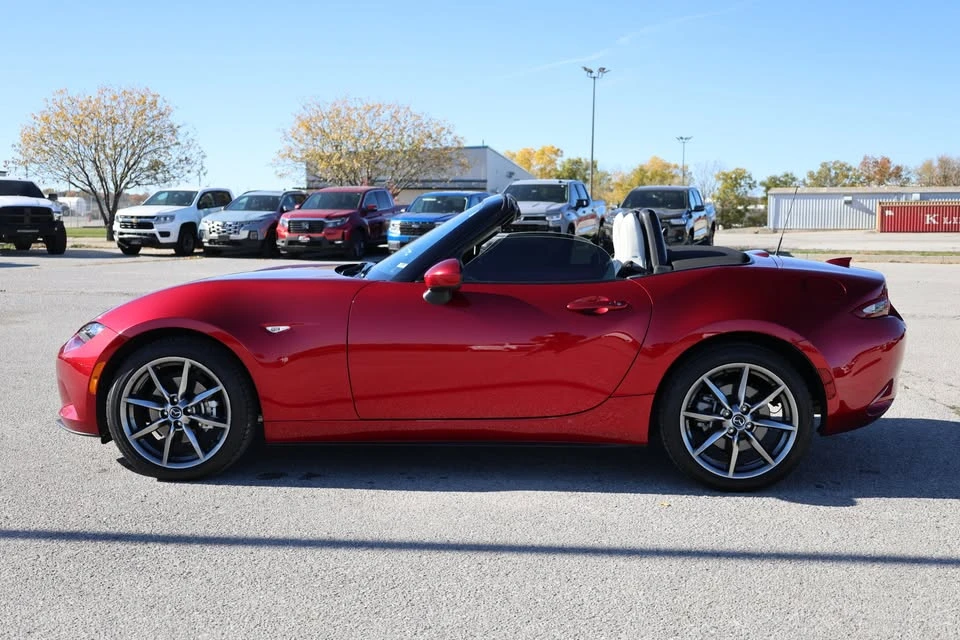 2021 Mazda ND MX-5 Miata - Image 7 of 19