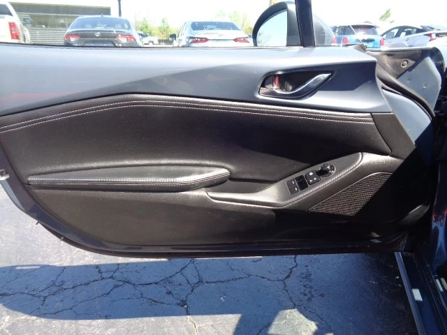 2021 Mazda ND MX-5 Miata - Image 12 of 17