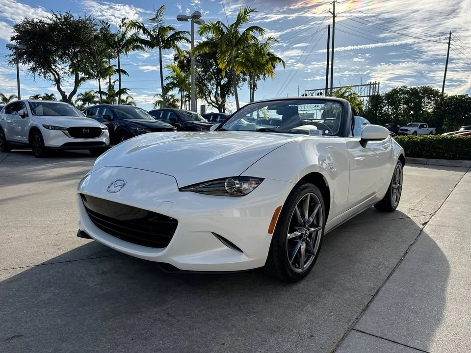 2021 Mazda ND MX-5 Miata - Image 2 of 12