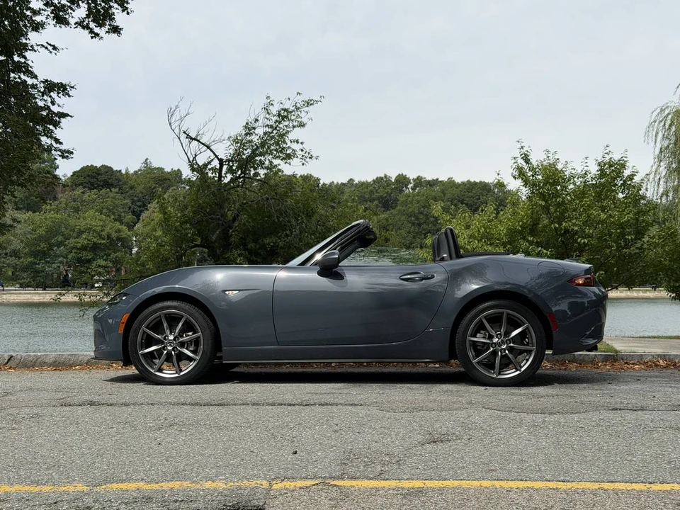 2021 Mazda ND MX-5 Miata - Image 6 of 16