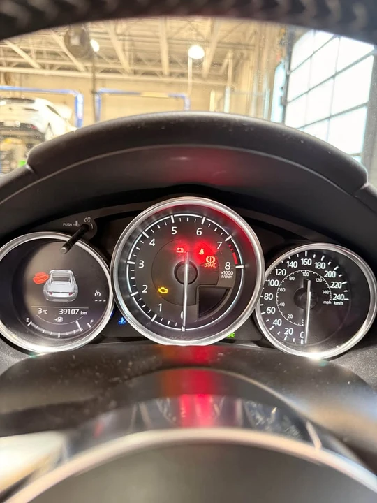 2021 Mazda ND MX-5 Miata - Image 5 of 6