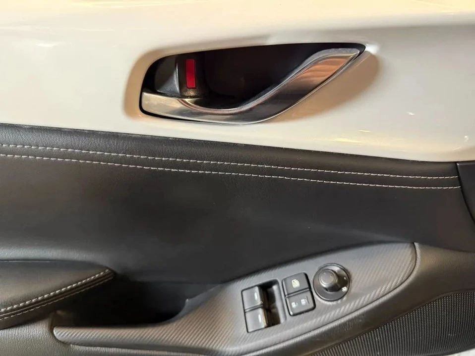 2021 Mazda ND MX-5 Miata - Image 17 of 20