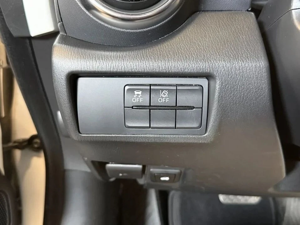 2021 Mazda ND MX-5 Miata - Image 16 of 20
