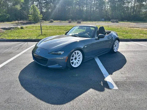 2021 Mazda MX-5 Miata RF Club