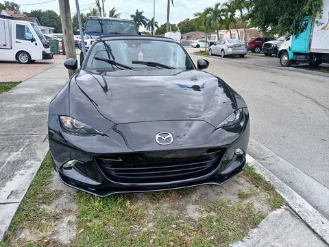 2021 Mazda MX-5 Miata RF Club