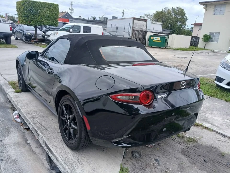 2021 Mazda ND MX-5 Miata - Image 4 of 10