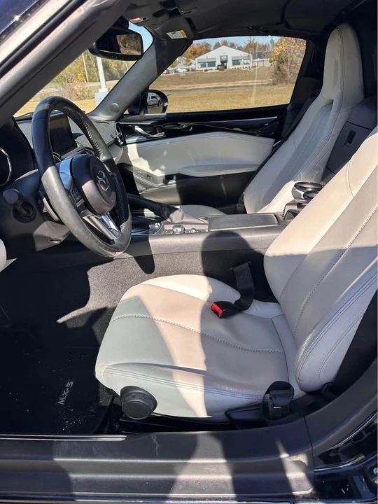 2021 Mazda ND MX-5 Miata - Image 7 of 12