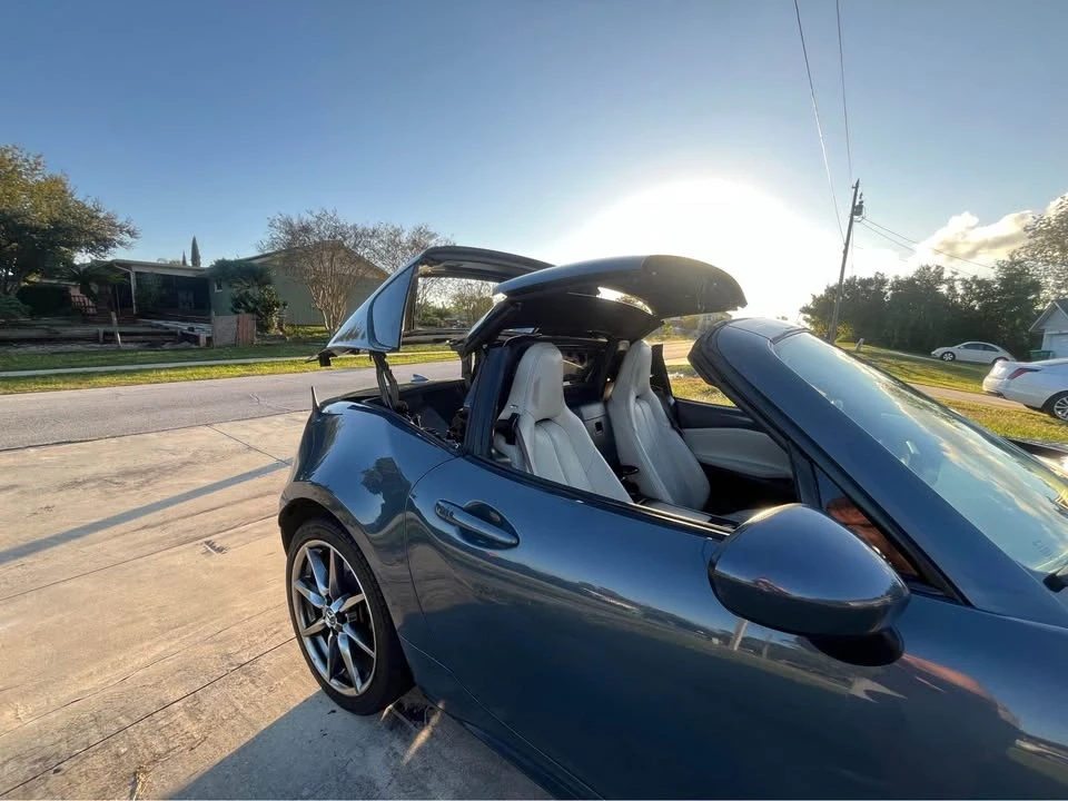 2021 Mazda ND MX-5 Miata - Image 15 of 19