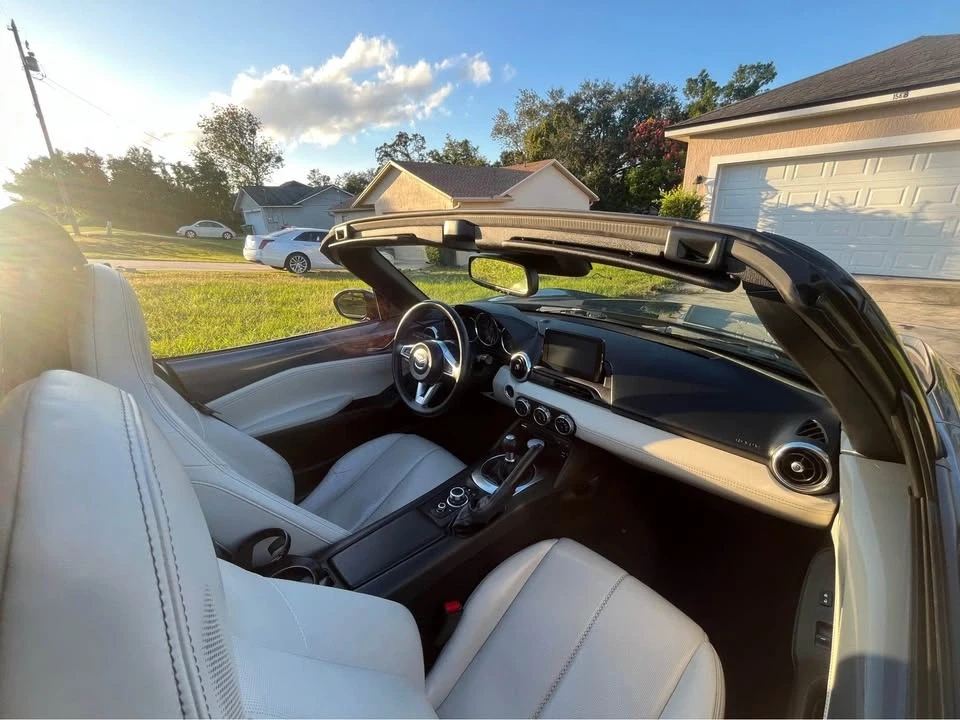 2021 Mazda ND MX-5 Miata - Image 17 of 19