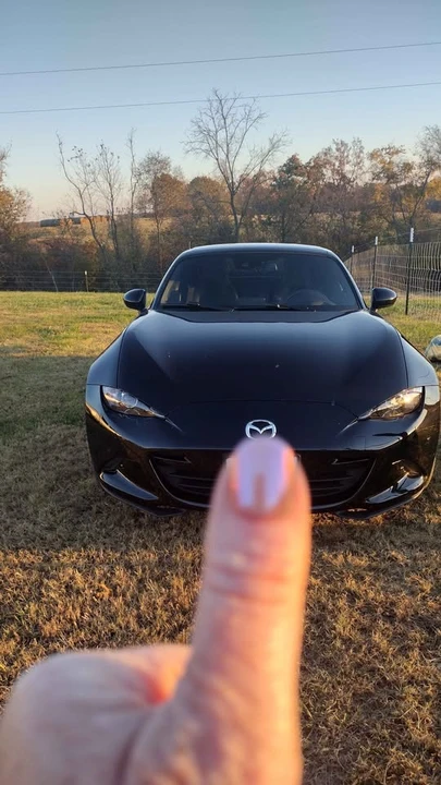 2021 Mazda ND MX-5 Miata - Image 9 of 10